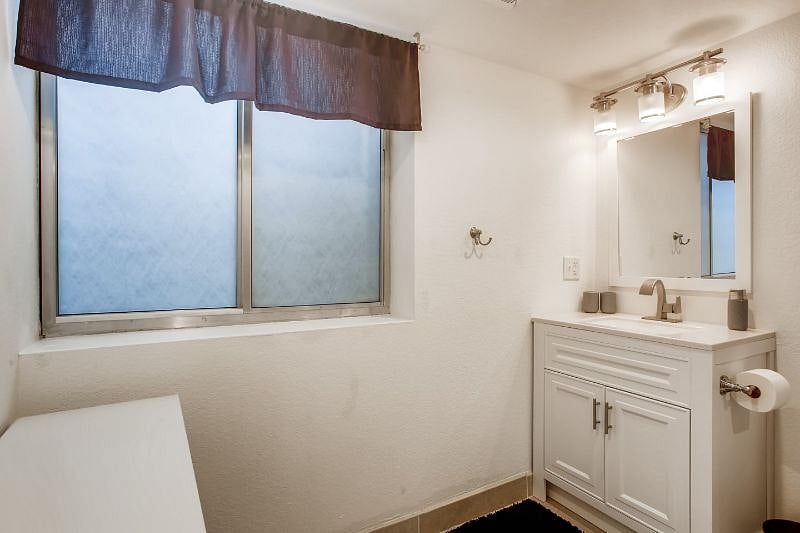 Furnished Finder property 222899_1 photo 9