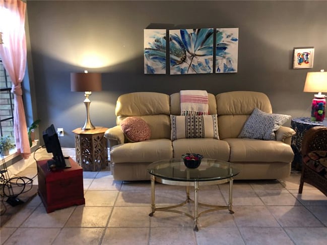Fully Furnished Living Room