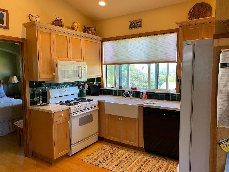 Furnished Finder property 223259_1 photo 3