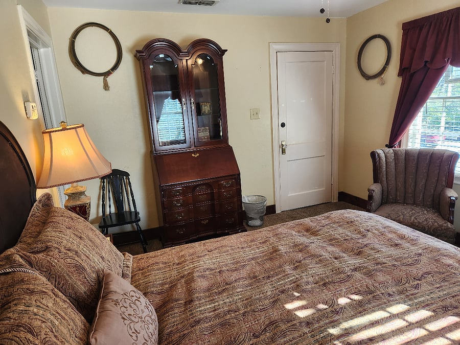 Furnished Finder property 223434_1 photo 3
