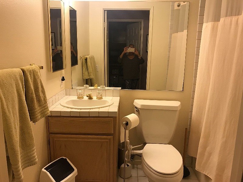 Private full bathroom