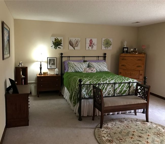 Spacious bedroom