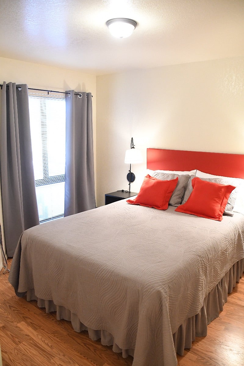 Bedroom 2 with queen-size bed.