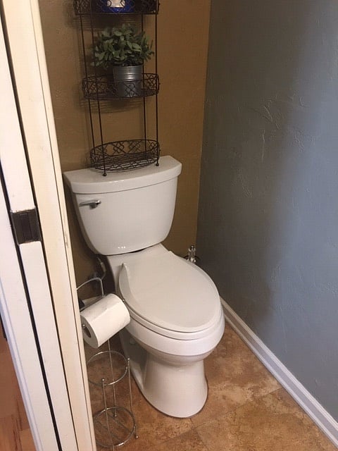 Upstairs Bedroom/Attached Half/Bath