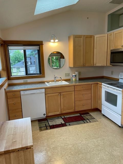 Furnished Finder property 224413_2 photo 4
