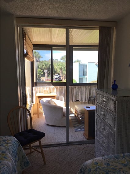 enter Florida room from second bedroom