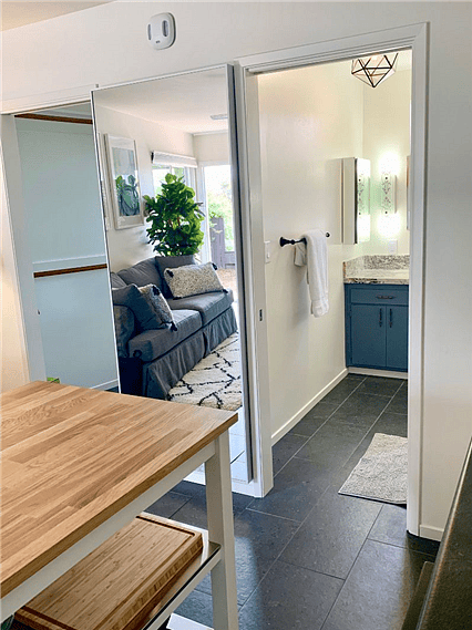 The studio is bright and light, with careful attention to creating a sense of freshness and space.