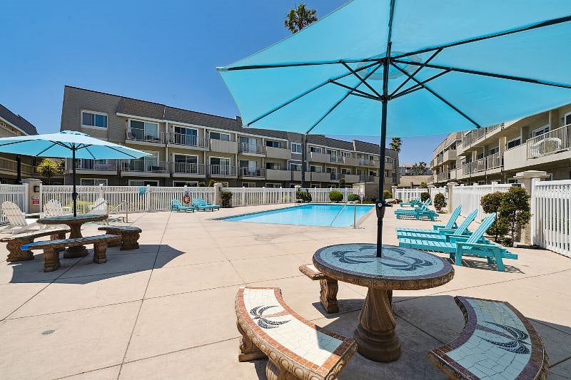 Furnished Finder property 225327_1 photo 18