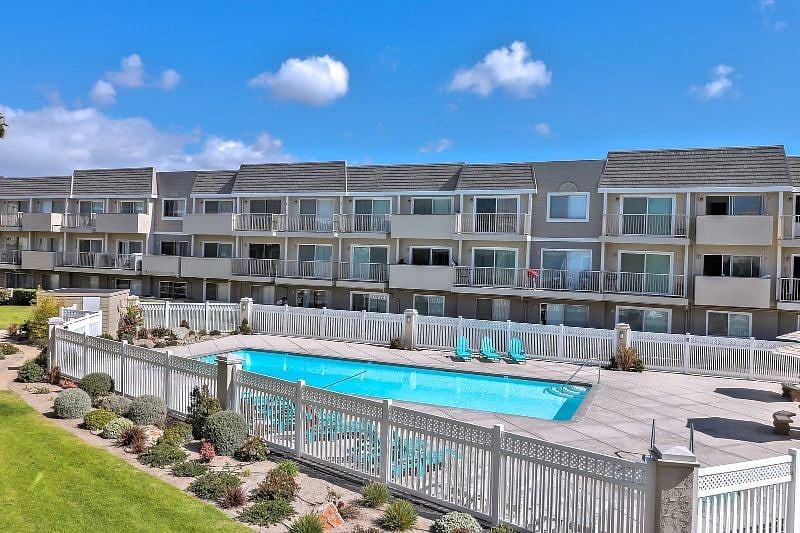 Furnished Finder property 225327_1 photo 15