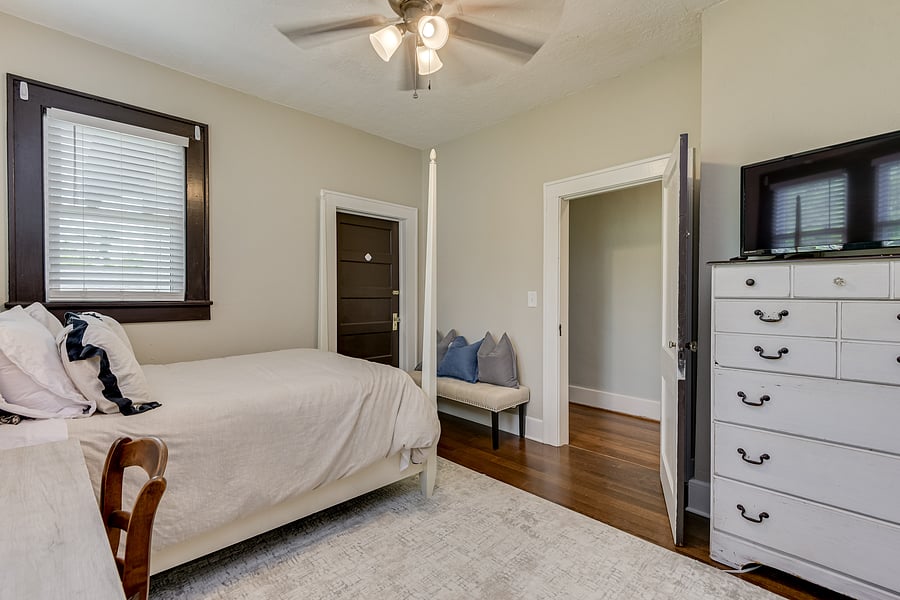 Furnished Finder property 225430_1 photo 35