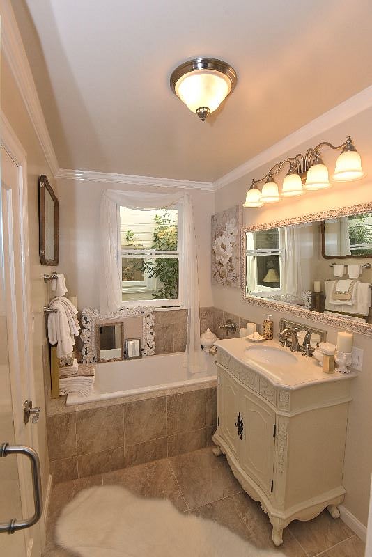 Bathroom w/Soaking Tub and Separate Glass Shower