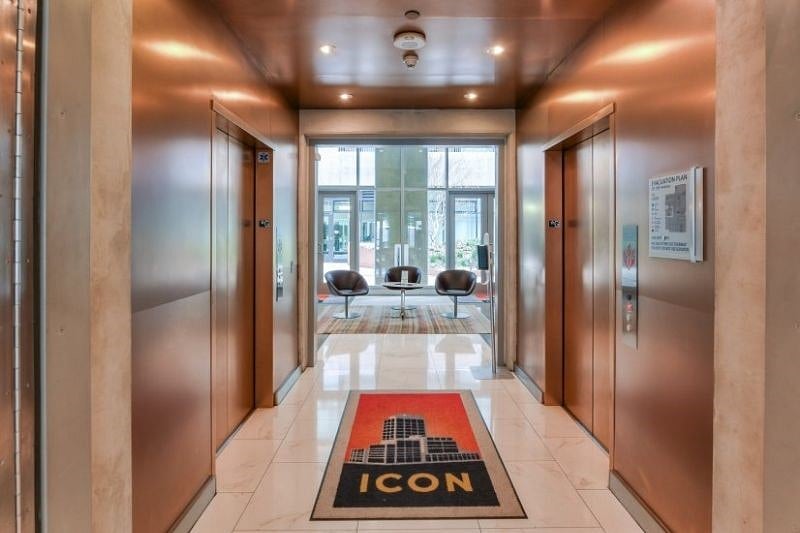 ICON elevators for your quick ride to the Skybox.