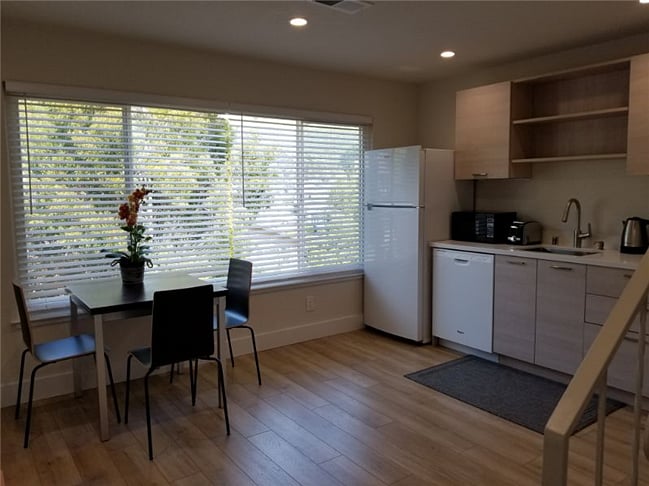 Furnished Finder property 225563_1 photo 3