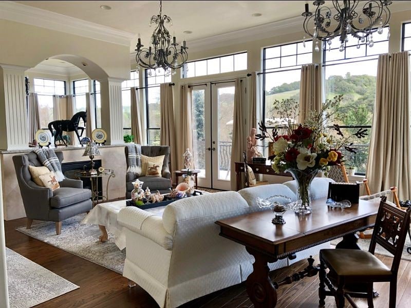Private Country Mansion Safe, Gated, Quiet Furnished Fresh Air Studio C