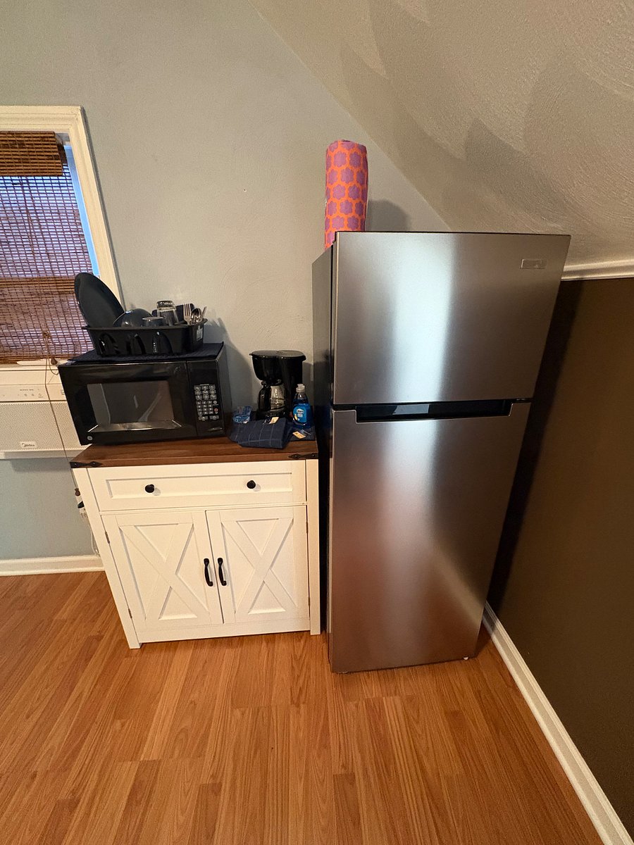 Kitchenette added 2026!