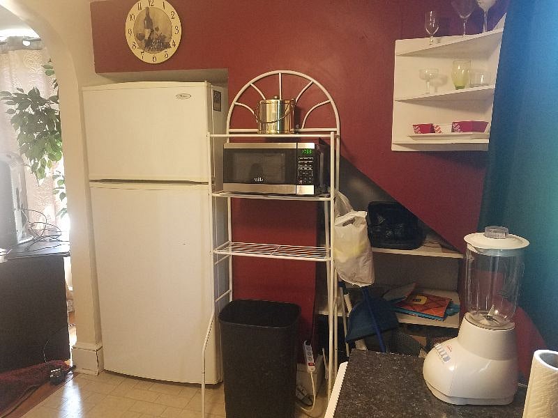 Kitchen - left