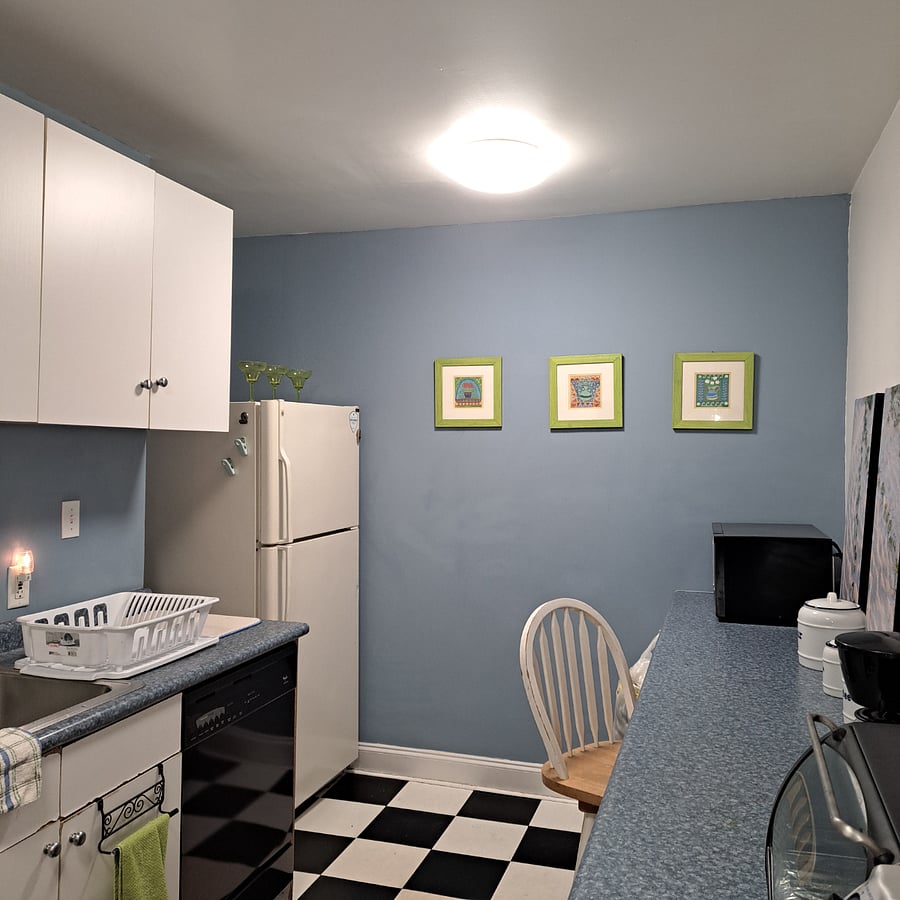 Kitchen right
