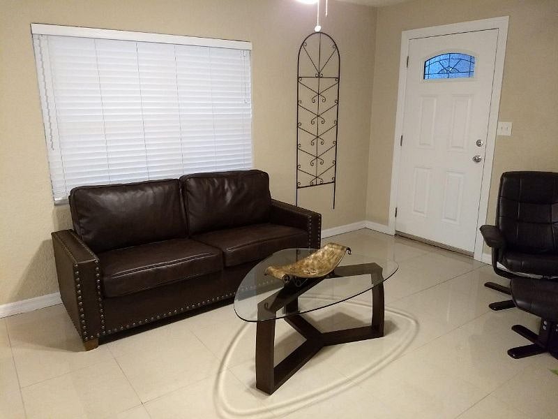 Furnished Finder property 225954_1 photo 10