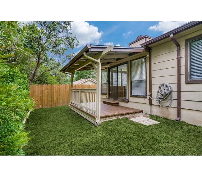 Furnished Finder property 226089_1 photo 11