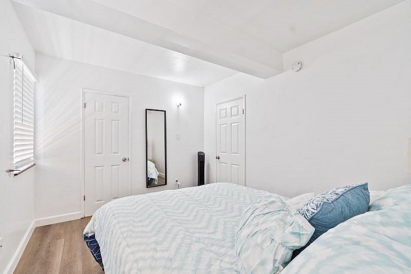 Spacious One Bedroom with comfy brand new Queen bed