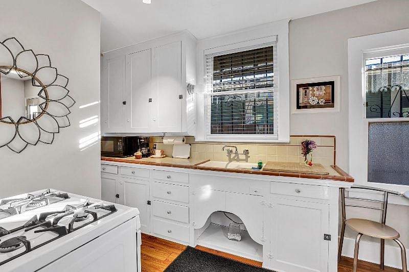Furnished Finder property 226721_4 photo 11