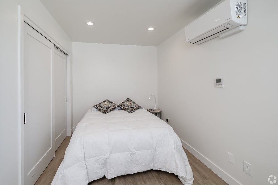 Furnished Finder property 226721_6 photo 18