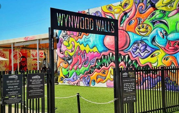 < 2 miles to Wynwood