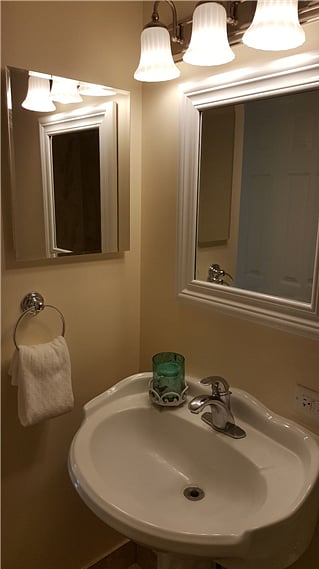 2nd bathroom