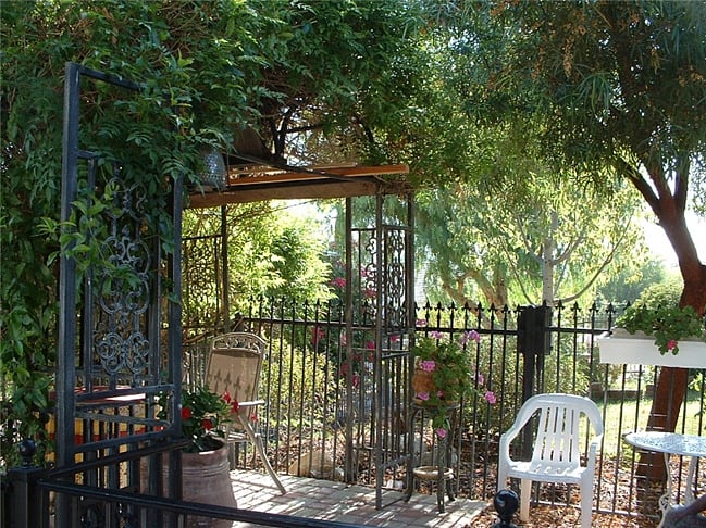 Furnished Finder property 227050_1 photo 16