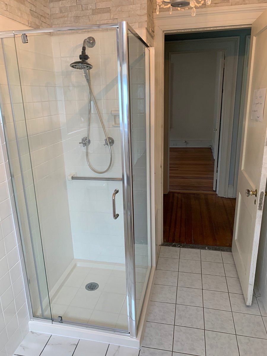 2nd Floor Bathroom