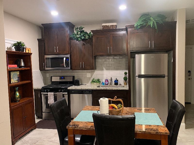 Furnished Finder property 227113_1 photo 5