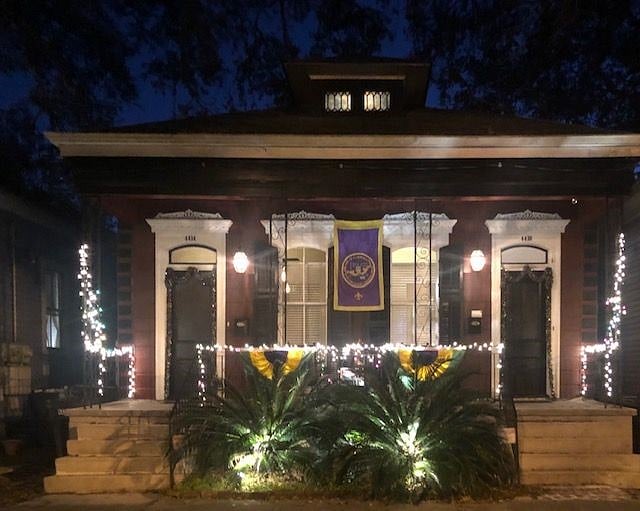 MARDI GRAS: ENDYMION PARADE PASSES 2 BLOCKS AWAY. (WE DECORATE AND LIGHT YOUR WAY ALL YEAR LONG)