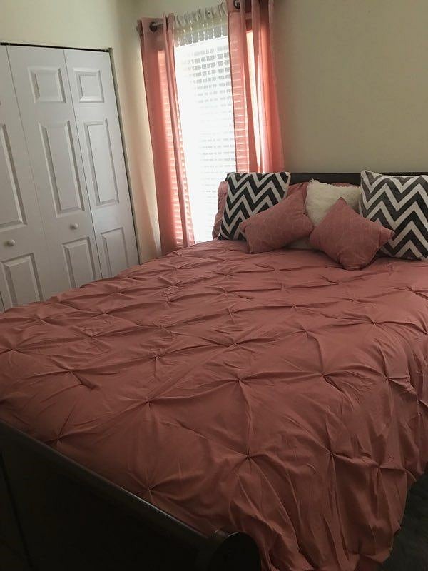 another angle of bedroom to rent