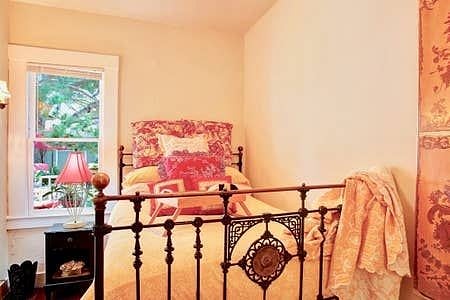 Furnished Finder property 227232_6 photo 11