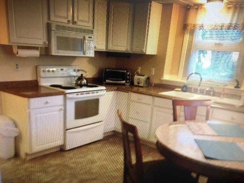 Furnished Finder property 227251_1 photo 12