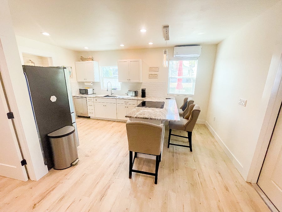 Furnished Finder property 227431_2 photo 3