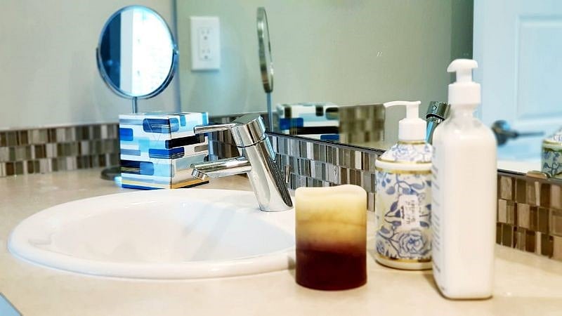bathroom amenities