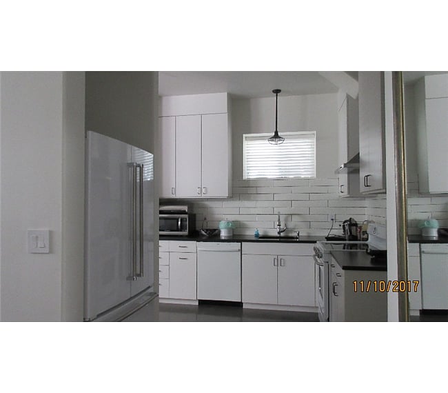 Furnished Finder property 227563_1 photo 5