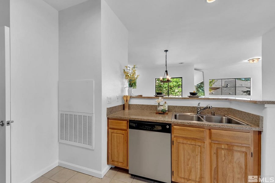 Furnished Finder property 227577_1 photo 3