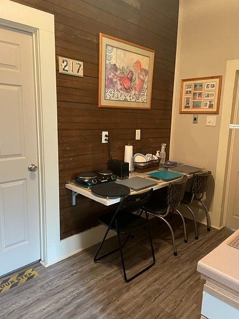 Furnished Finder property 227686_2 photo 8