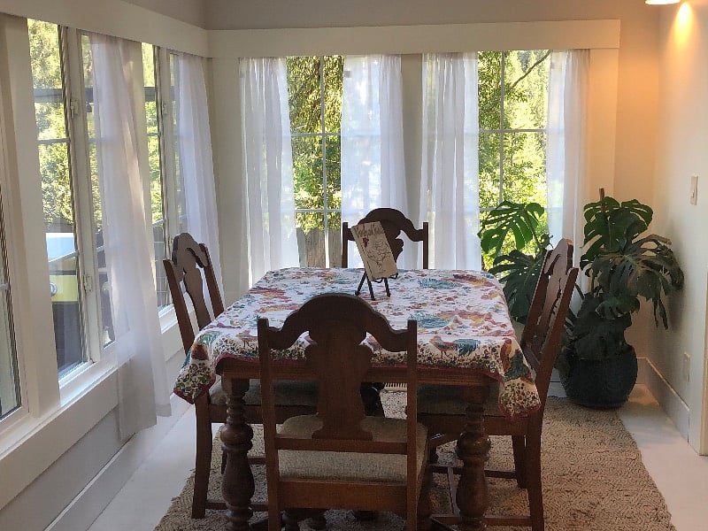 Lot's of natural light from the windows and skylight
