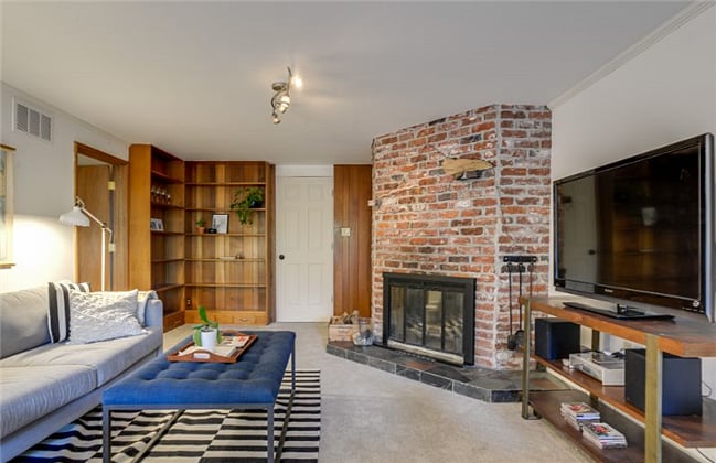 Living room overview