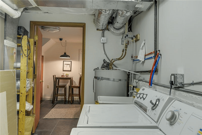 Laundry/Mud room