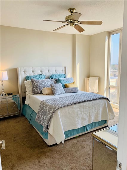 Queen-sized bed with a comfortable gel mattress.