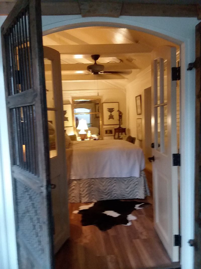 Furnished Finder property 227872_1 photo 21