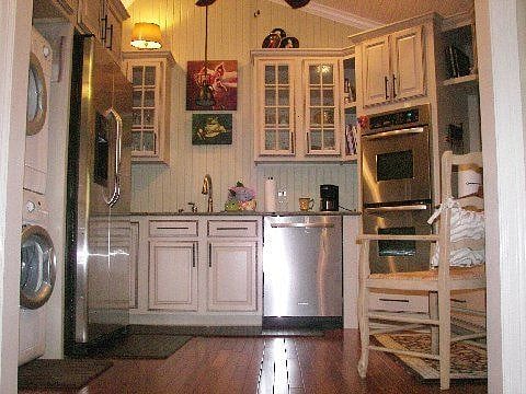 Furnished Finder property 227872_1 photo 8