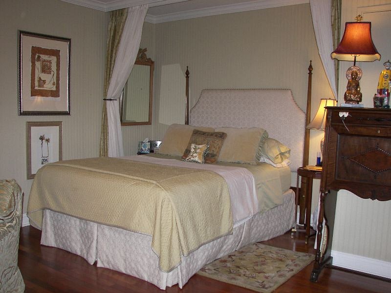 Bed when cottage 700+ sq feet configuration