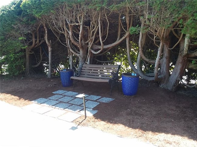 sitting area