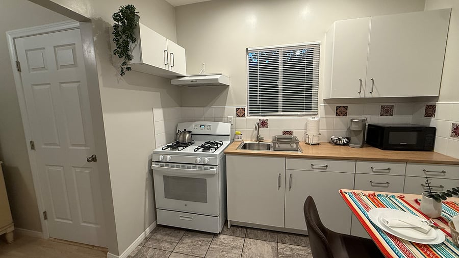 Furnished Finder property 227921_1 photo 6