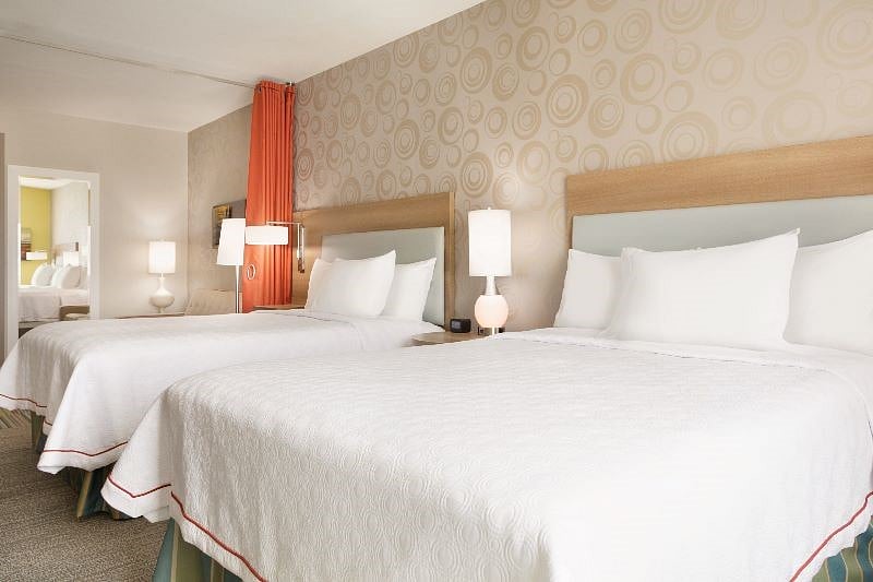 Double Queen Suite